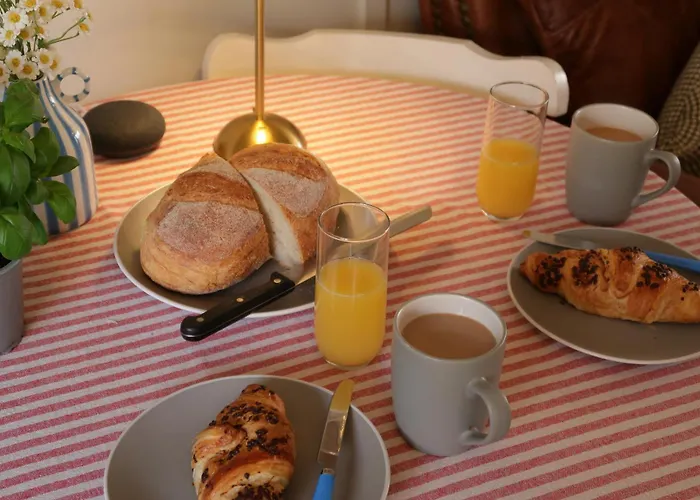 The Biscuit Box Ideal For Couples Or Families * Low Hesket