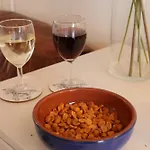 Apartman The Biscuit Box Ideal For Couples Or Families