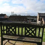 Apartman The Biscuit Box Ideal For Couples Or Families